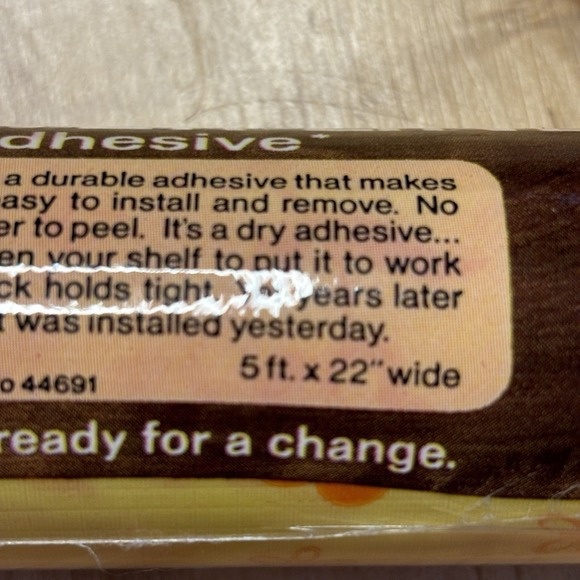 Vintage Rubbermaid Shelf Drawer Liner Yellow Orange Floral 70s Adhesive Retro - Picture 3 of 8